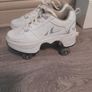 roller skates Image 2