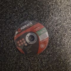 Stone cutting disk