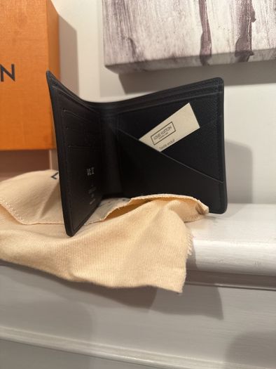 louis vuitton bifold wallet