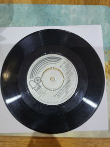 Dawn featuring Tony Orlando Tie A Yellow Ribbon Round The Ole Oak Tree 7 inch single