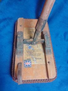 1920 Vintage Antique British "Ronuk" Heavyweight Floor Polishing Brush