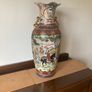 Antique Vase - Oriental Image 4