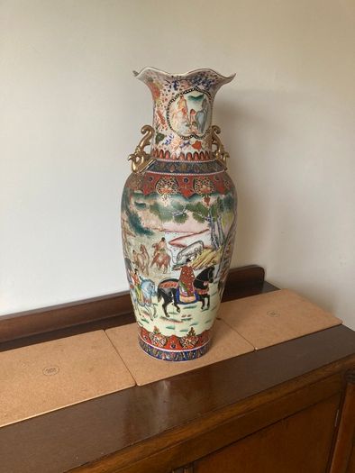 Antique Vase - Oriental