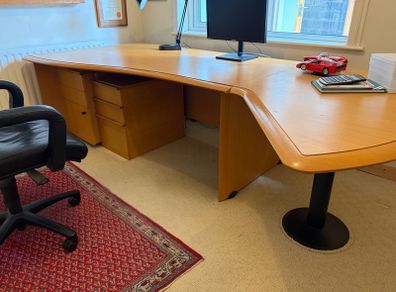 desk - large office desk