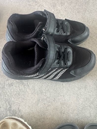 girls shoe bundle size 30-32