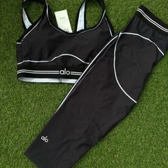 Alo Yoga Set