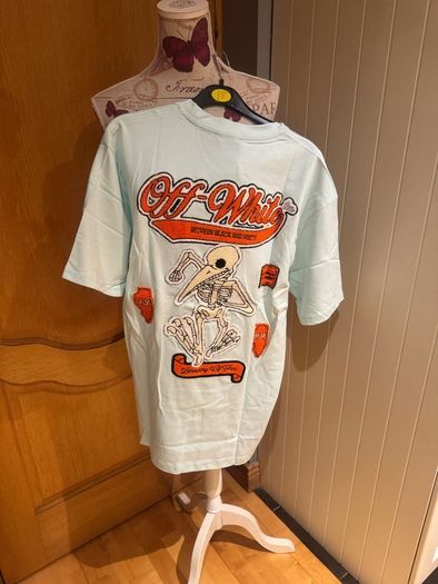 mens medium t shirt