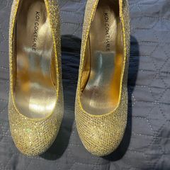 Gold wedge heels