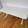 electric sit/stand desk Image 4