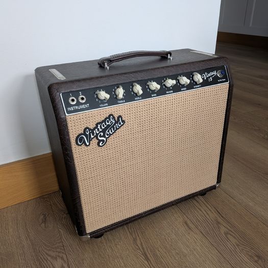 Vintage Sound Amps V15