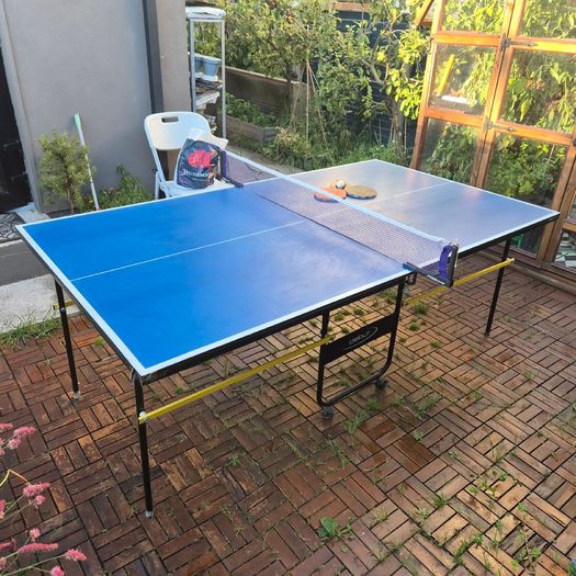 Debut mid-size foldable table tennis ping-pong table