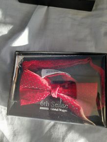 6th sense brand new red patterned bow tie