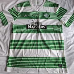 Signed Celtic jersey by Neil Lennon.