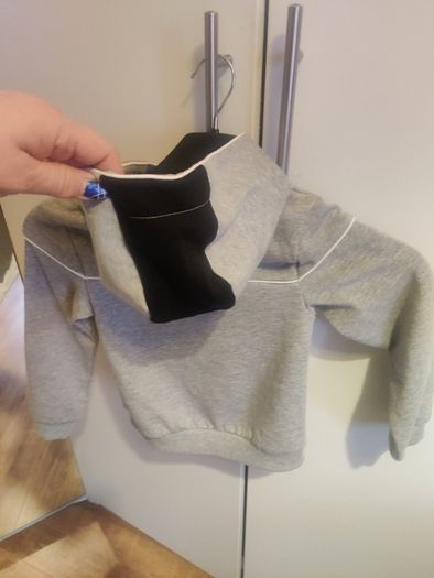 BNWT McKenzie boys grey hoodie age 6 years Postage included