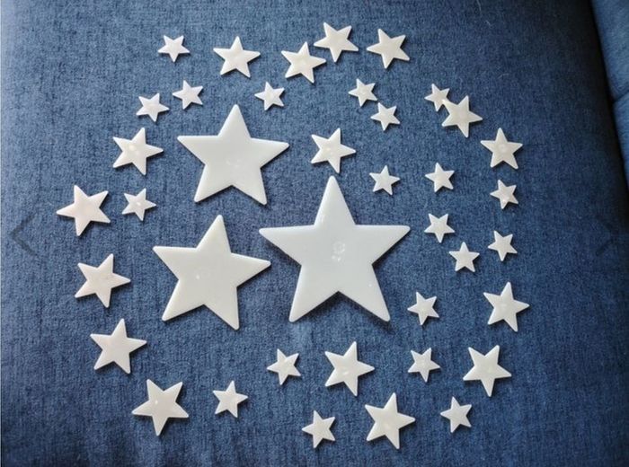 Night Light / Glow In The Dark Plastic Stars