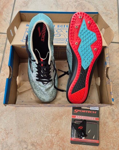 Brooks Mach 19 Cross Country Spikes in UK 10 / EU 45 / US Men's 11