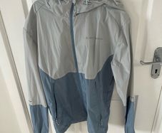 Monterrain wind breaker
