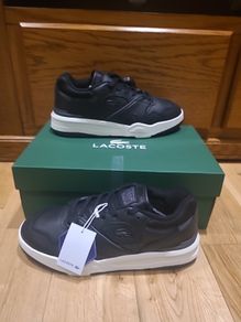 New Lacoste trainers size 8.5uk
