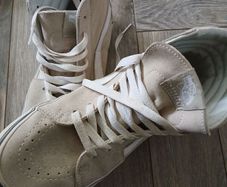 Vans uk7