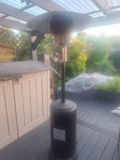 Gas patio heater