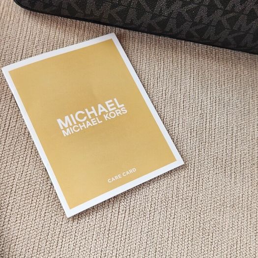 Michael kors crossbody (new with tags)