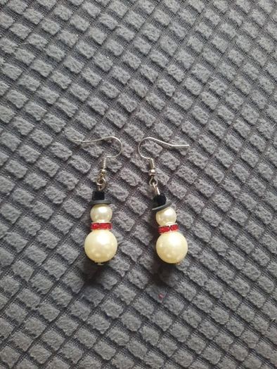 snowman pearl earrings
