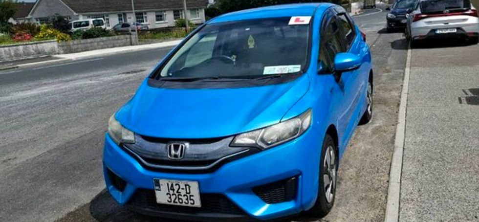 Honda fit hybrid