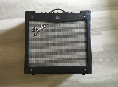 Fender Mustang II amp