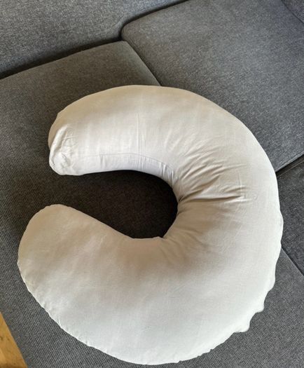Nursing pillow