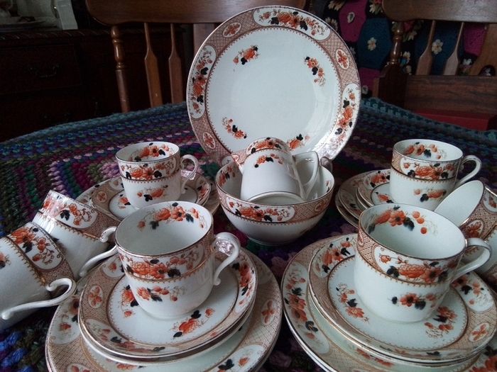 Heathcote Victorian Eight Place SettingTeaset