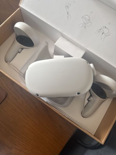 Oculus Quest 2 64GB VR Headset Boxed With 2 Controllers