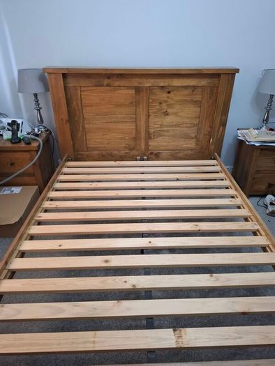 Double bed frame