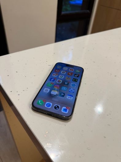 iphone 15 Pro 256gb