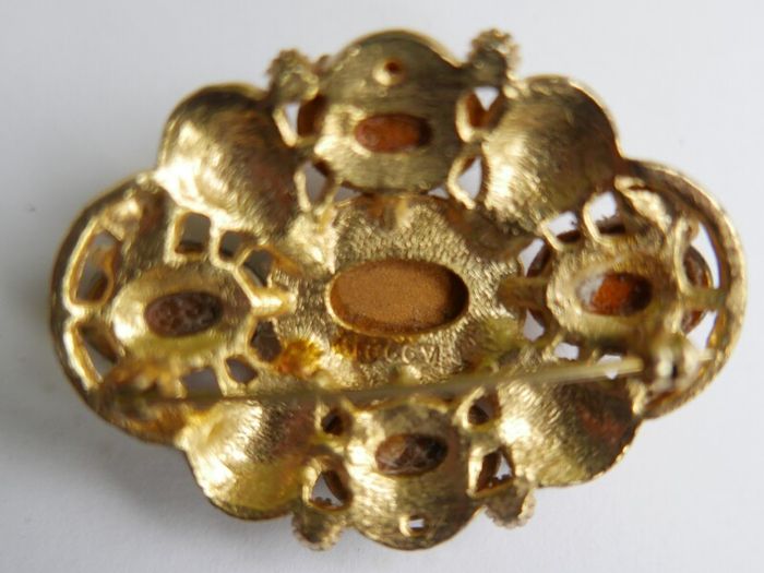 Vintage 1980s SPHINX Brown Cabochon and Pearl Brooch