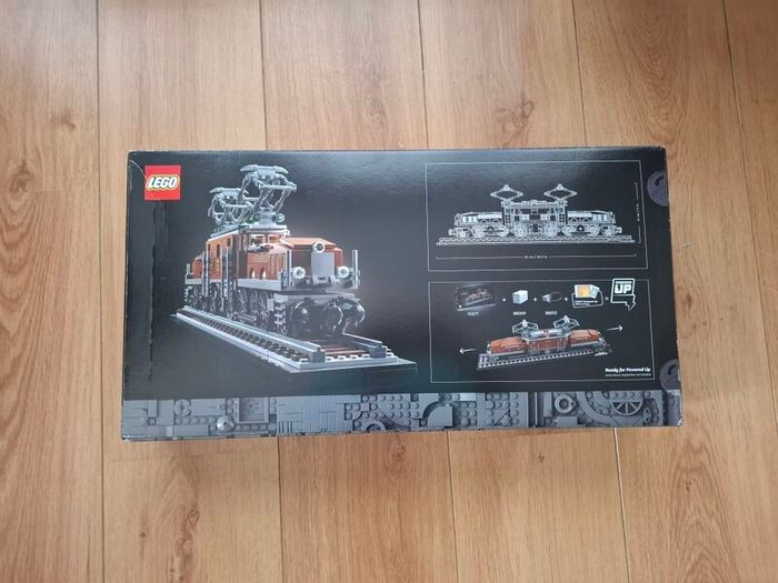 LEGO 10277 Crocodile Locomotive