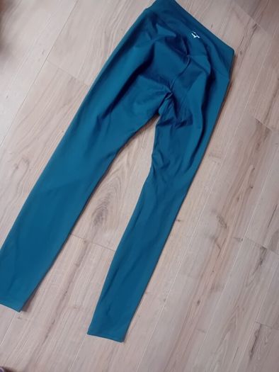 ladies leggins. Gym Shark size Medium x 2 pairs