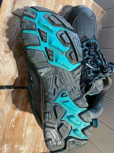 Regatta walking trekking shoes kids women Waterproof Low Walking Shoes size 3