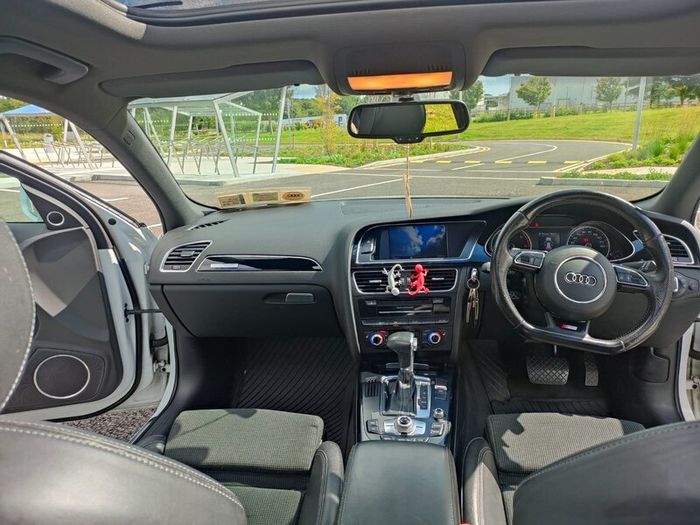 Audi A4 S line Black Edition Quatro 177BHP
