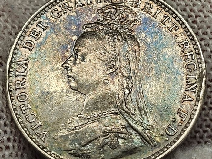 Great Britain 1887 Threepence Beautiful Uncirculated Lustrous Rainbow Toned
