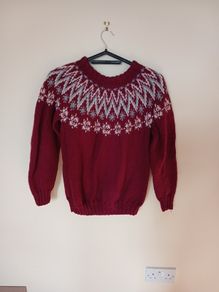 100 % wool jumper