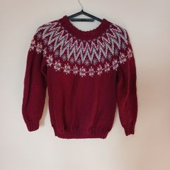 100 % wool jumper