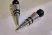 Metal Wine Drip Bottle Stopper x 2