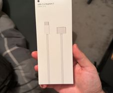New Sealed Apple MacBook MagSafe 3 to USB-C charging lead
