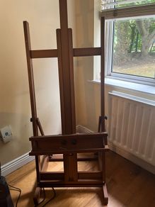 Meeden Adjustable dark wooden art easel