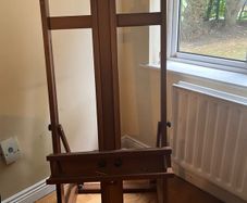 Meeden Adjustable dark wooden art easel