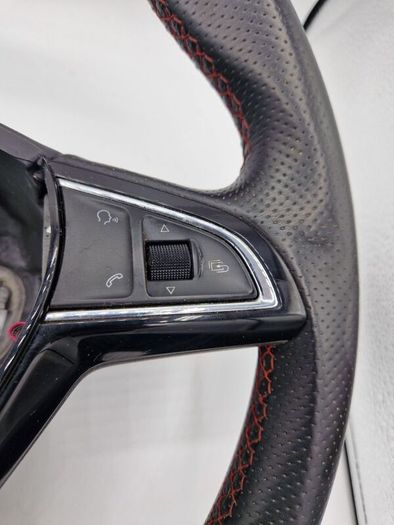 Skodia Octavia MK3 VRS Steering wheel