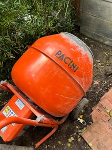 Cement mixer