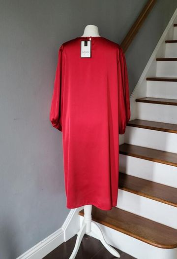 CurveWow red satin shift dress, Size 18, BNWT