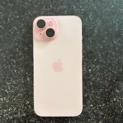 pink iphone 15