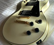 1987 Burny Les Paul Custom Alpine White Split Diamond Inlay